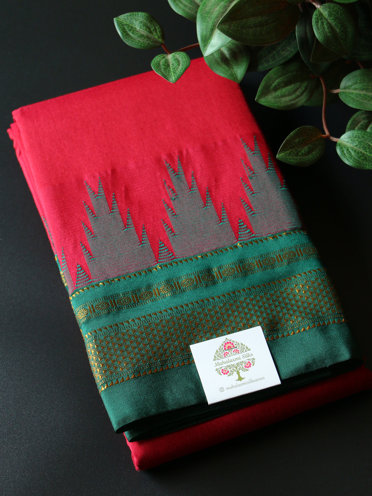 Maroon Temple Gadhwal Saree with Green Border