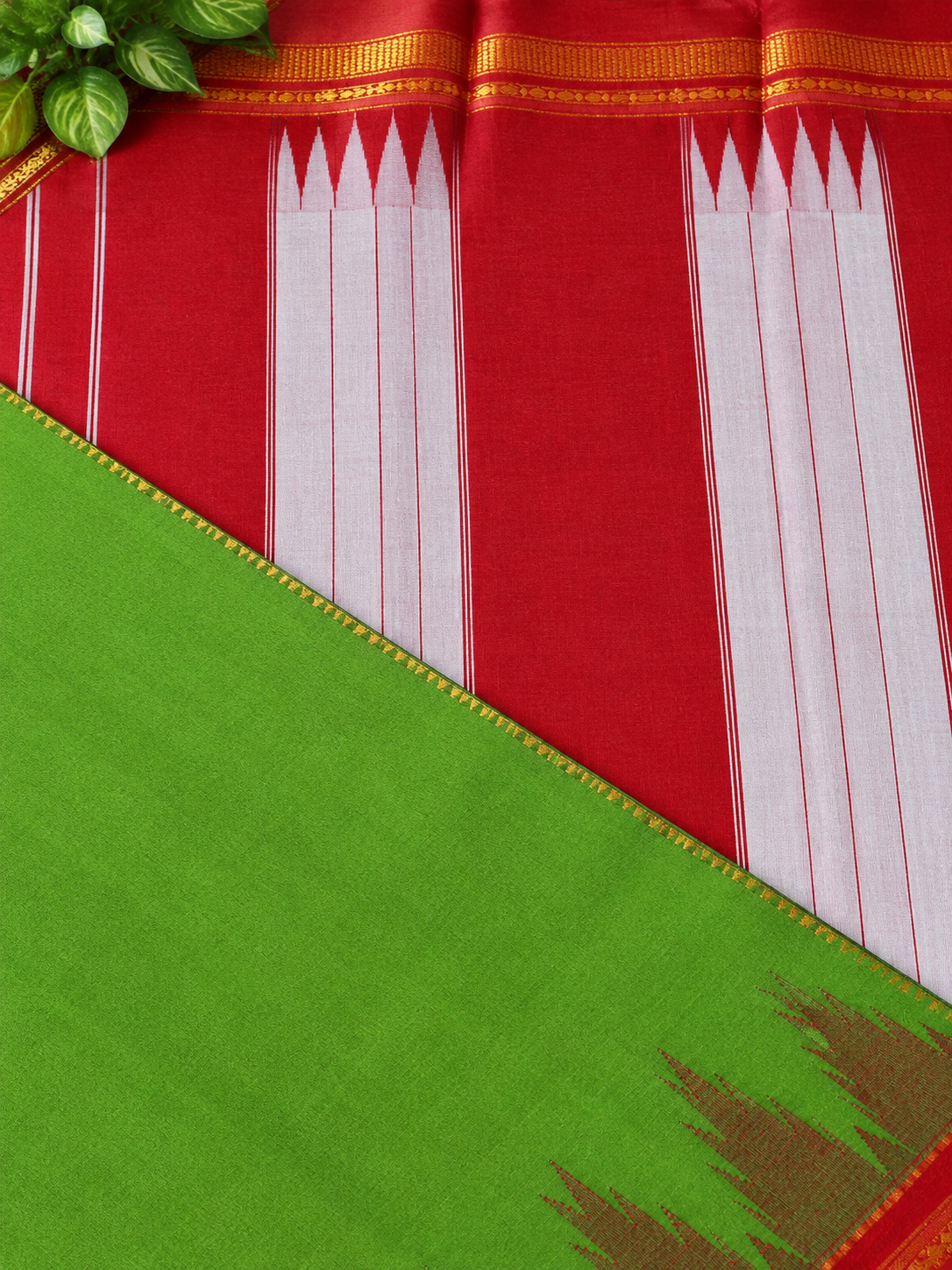 Green Temple Gadhwal Saree with Maroon Border