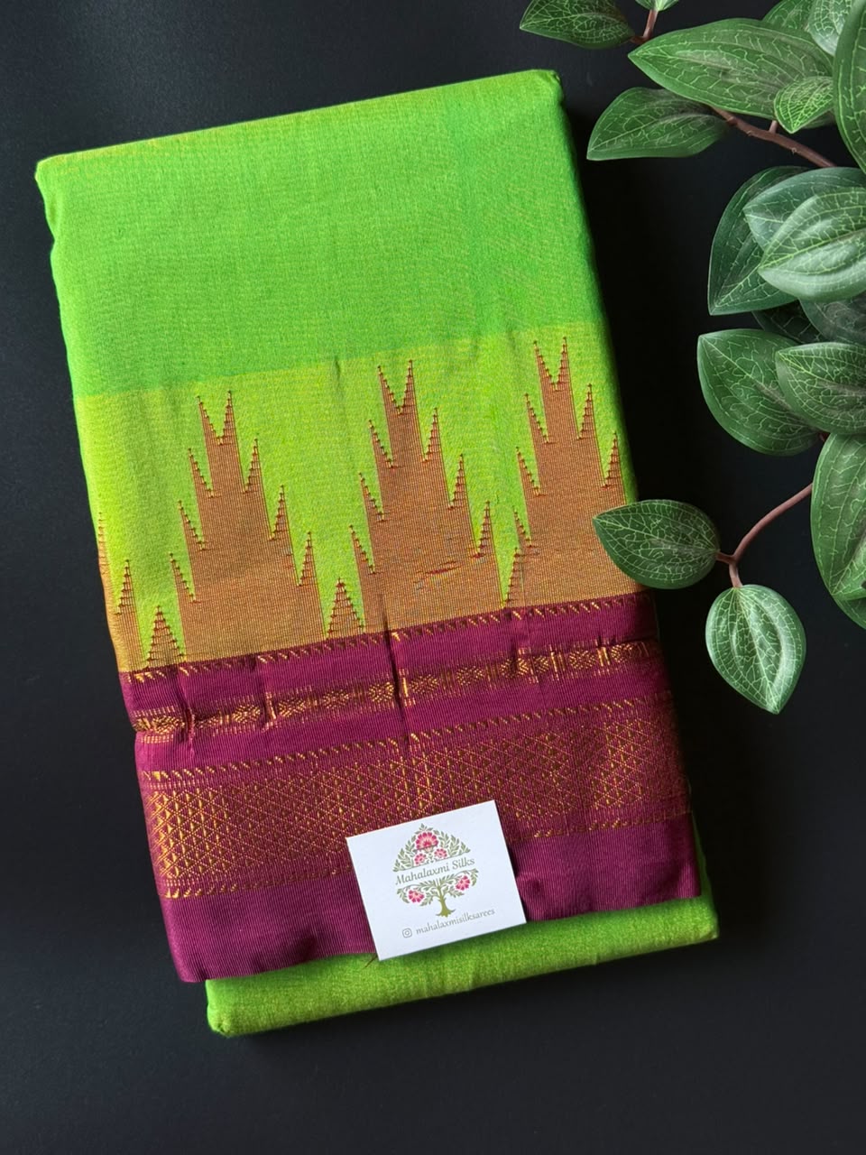 Lush Green Temple Gadhwal Saree with Maroon Border
